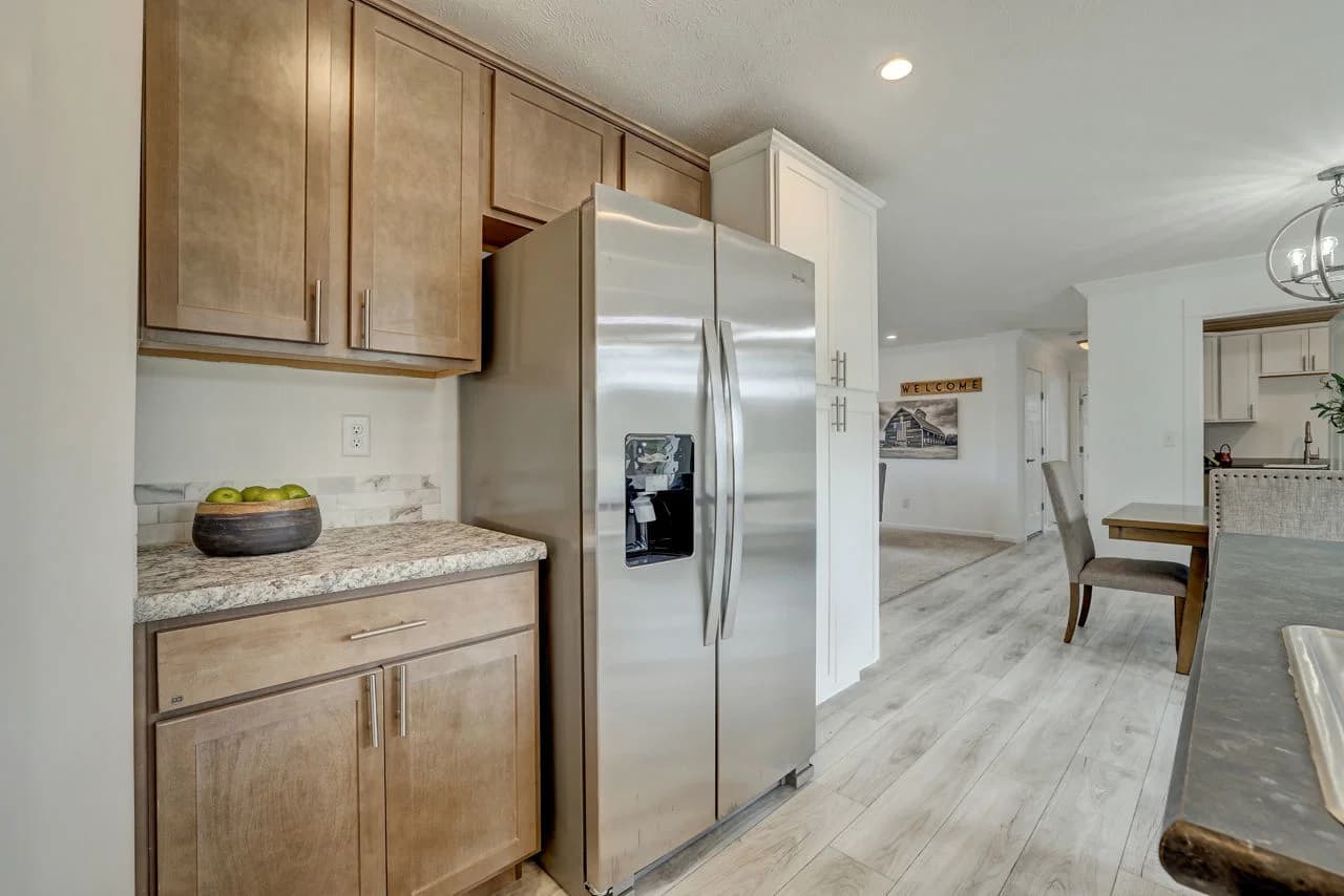 Tillery iii 3260-01 kitchen home features