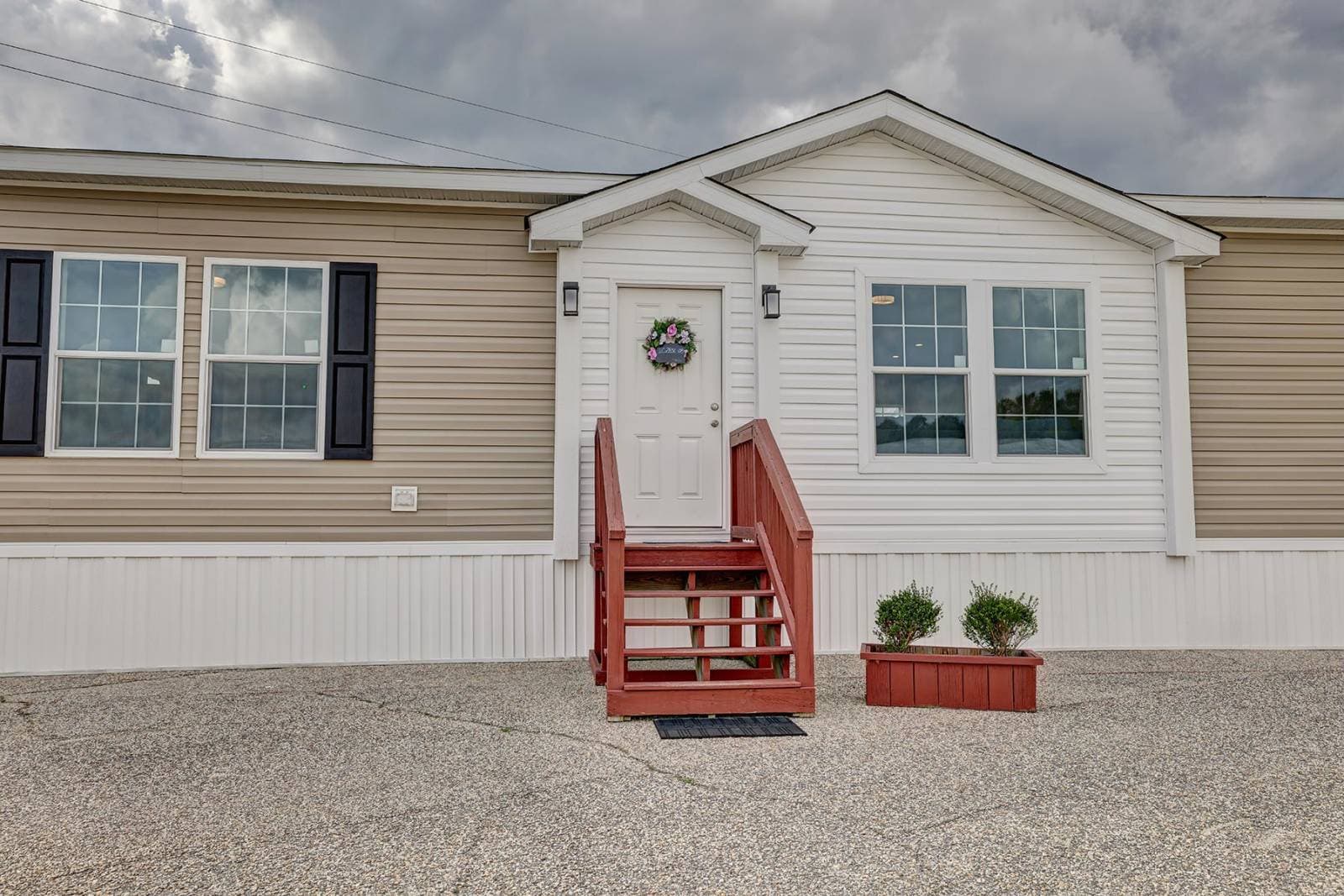 Ironclad 2856-08 exterior home features