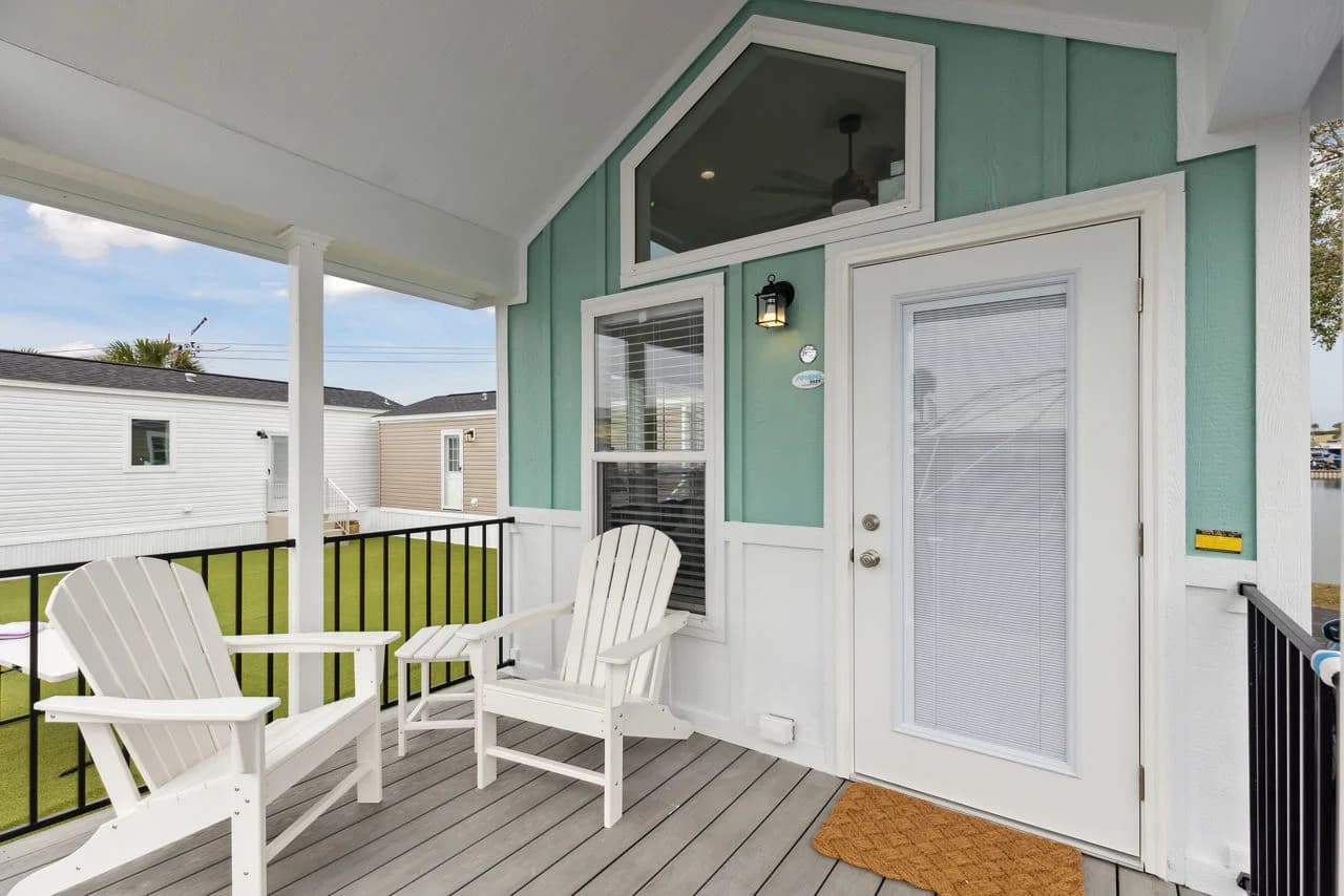 Aps 528-sl 070 exterior home features