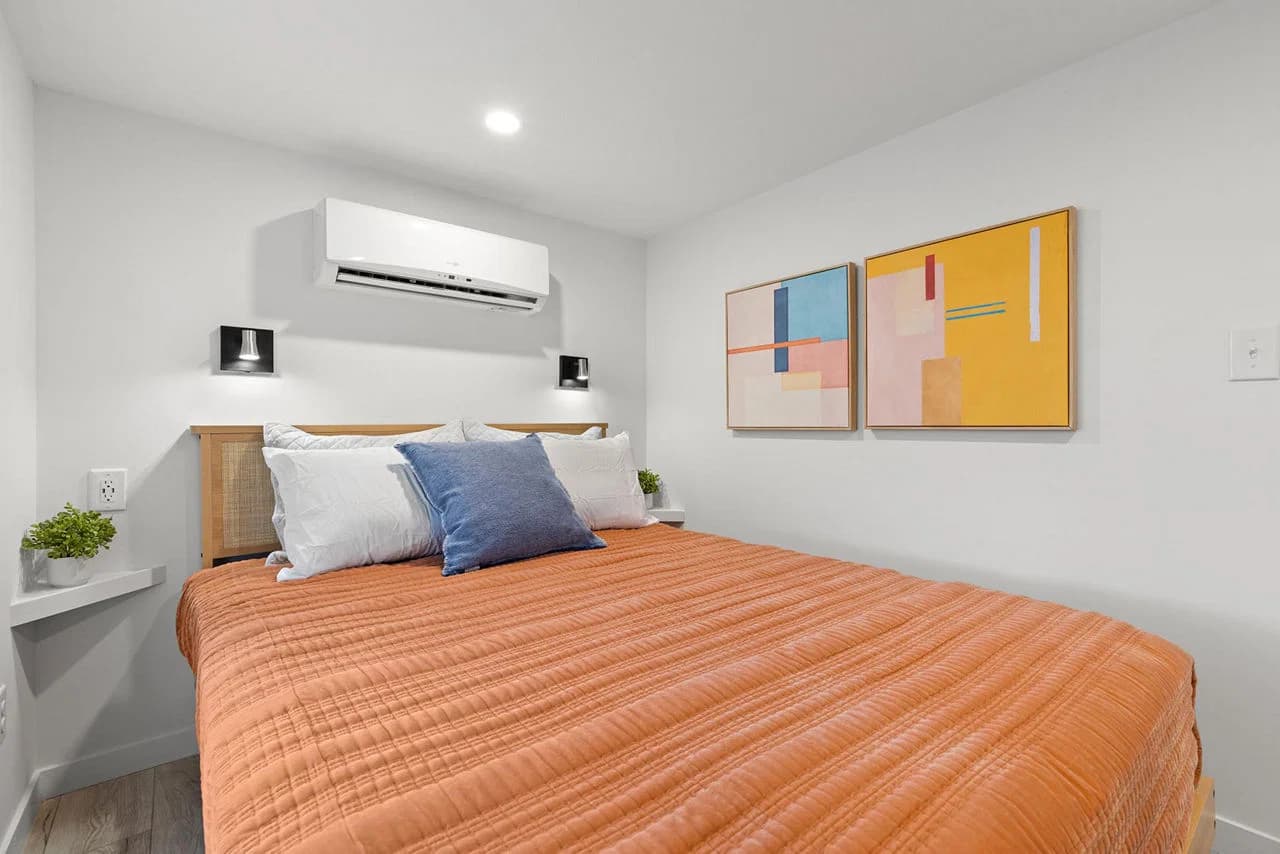 Park model 4110 bedroom home features