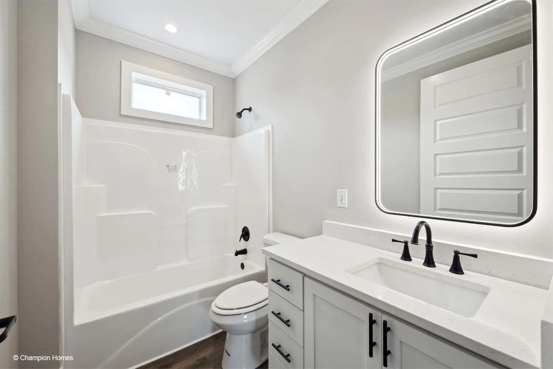 Cameron iii 3260-02 bathroom home features