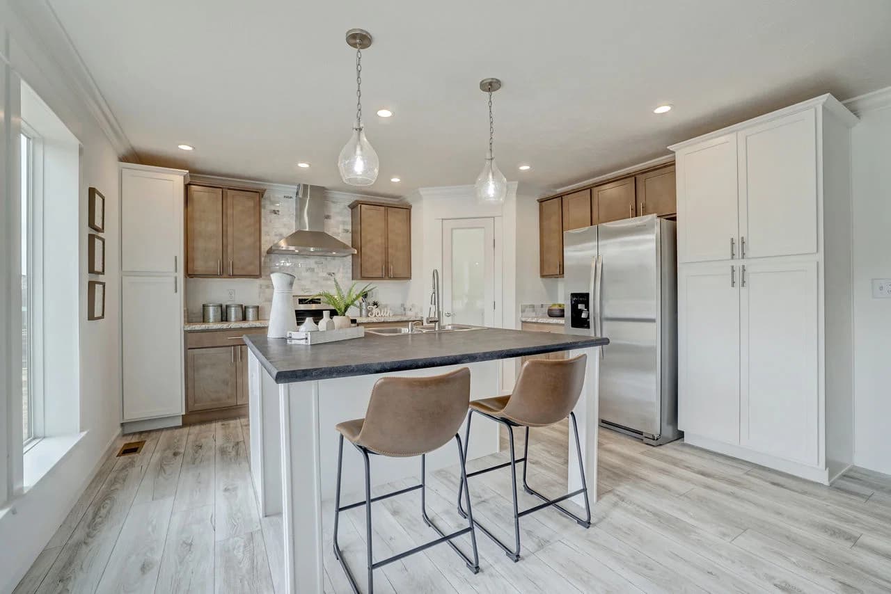Tillery iii 3260-01 kitchen home features