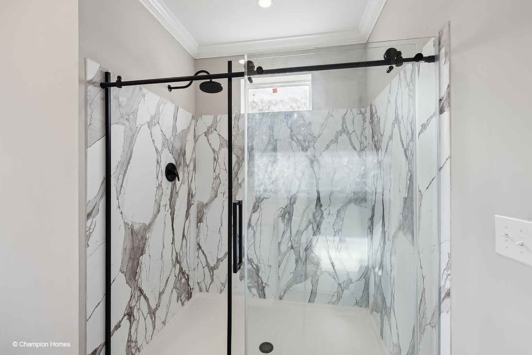 Cameron i 3252-01 bathroom home features