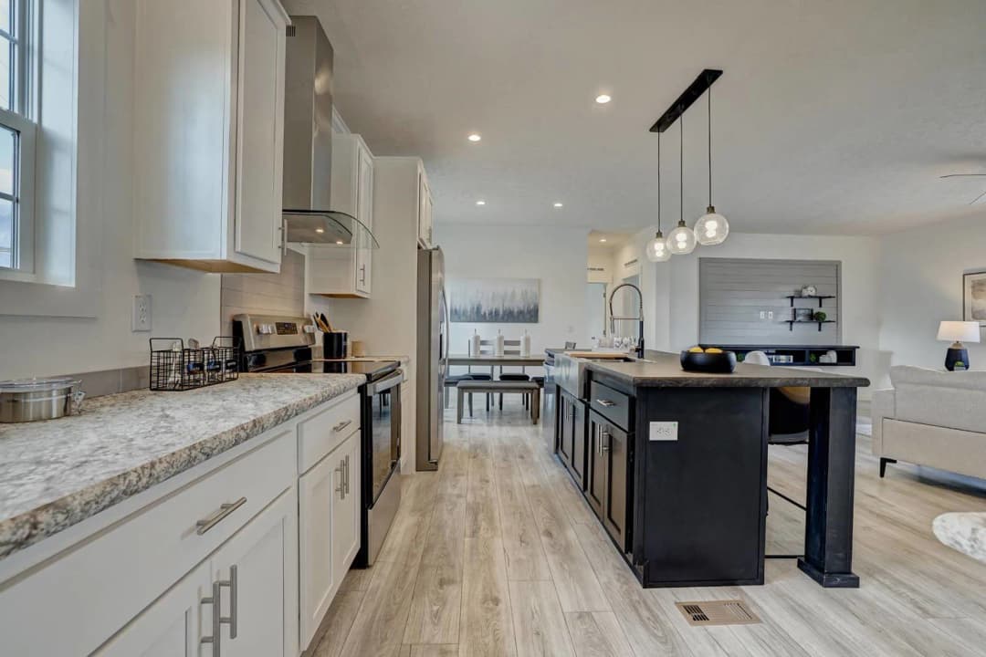 Ironclad 2856-08 kitchen home features