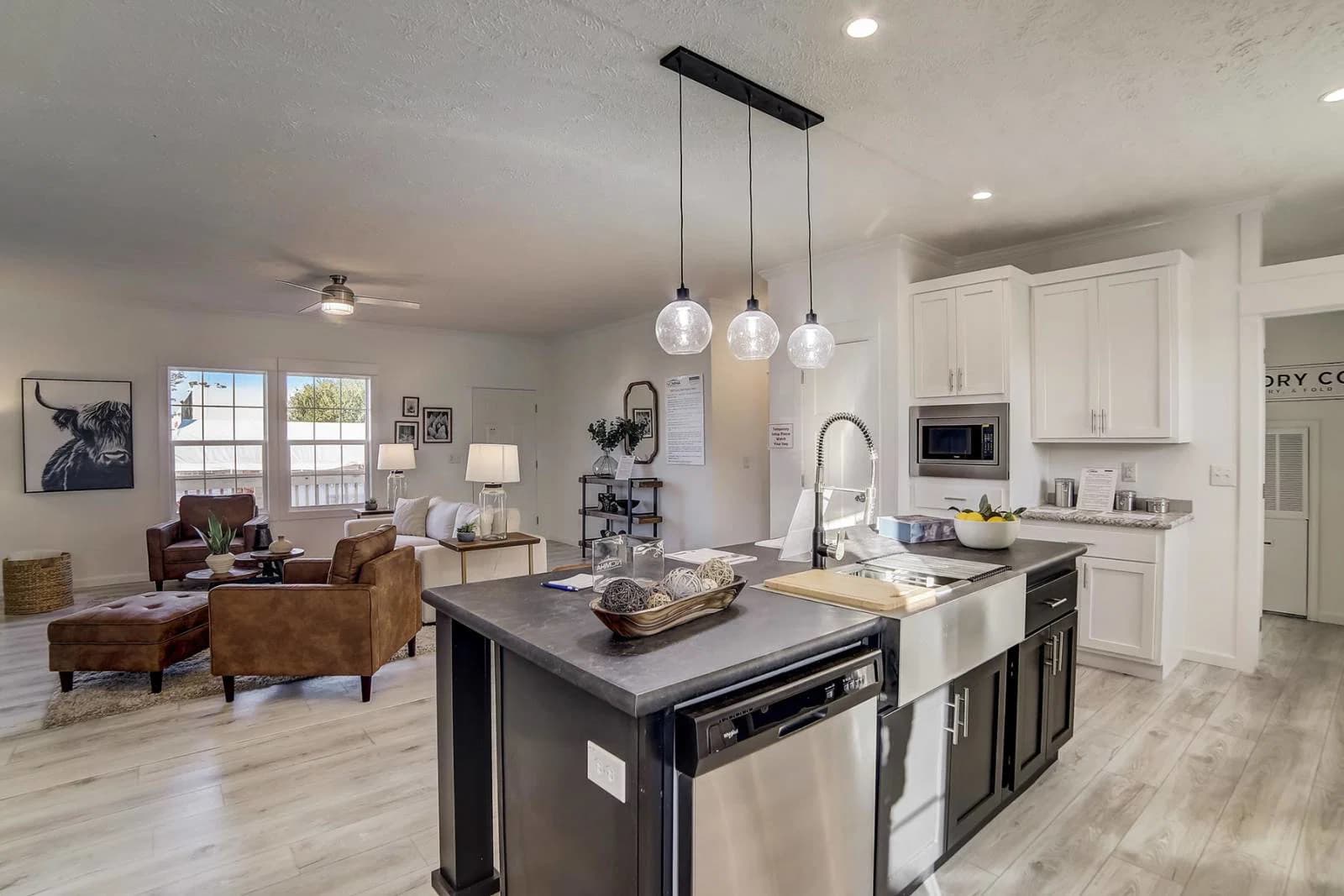 Ironclad 3260-05 kitchen home features